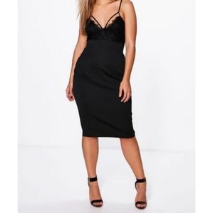 Boohoo Jessica Lace Bodycon Midi in Black - 22W